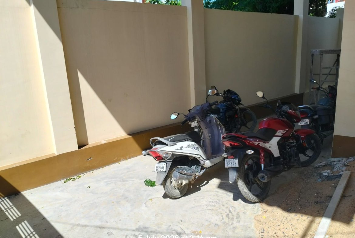 2 BHK FLAT